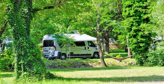 emplacement rouchetou camping car